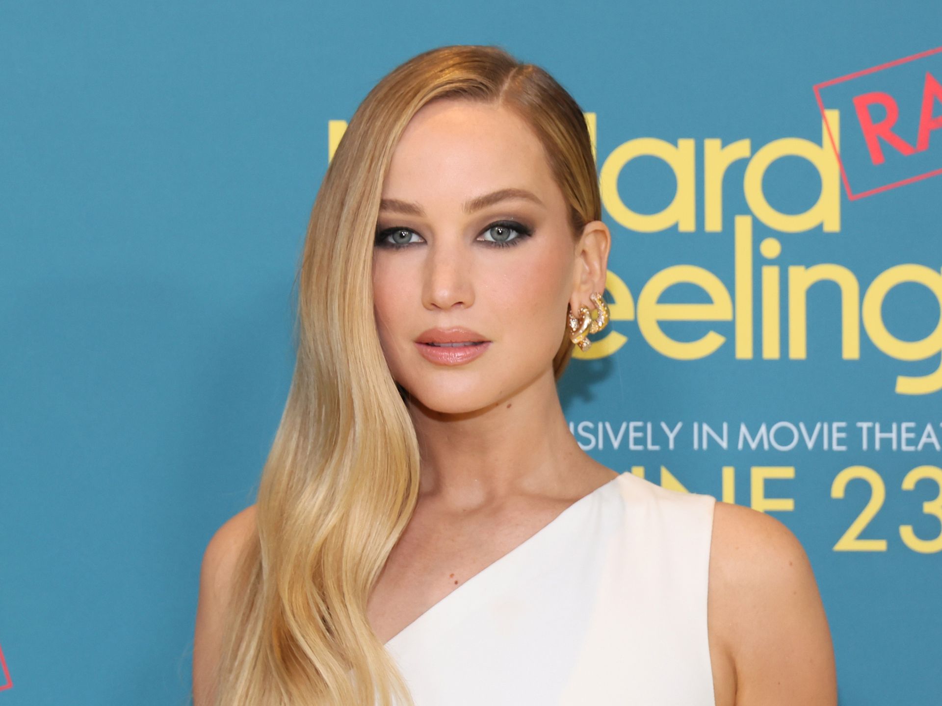 10 Jennifer Lawrence Images Revealed
