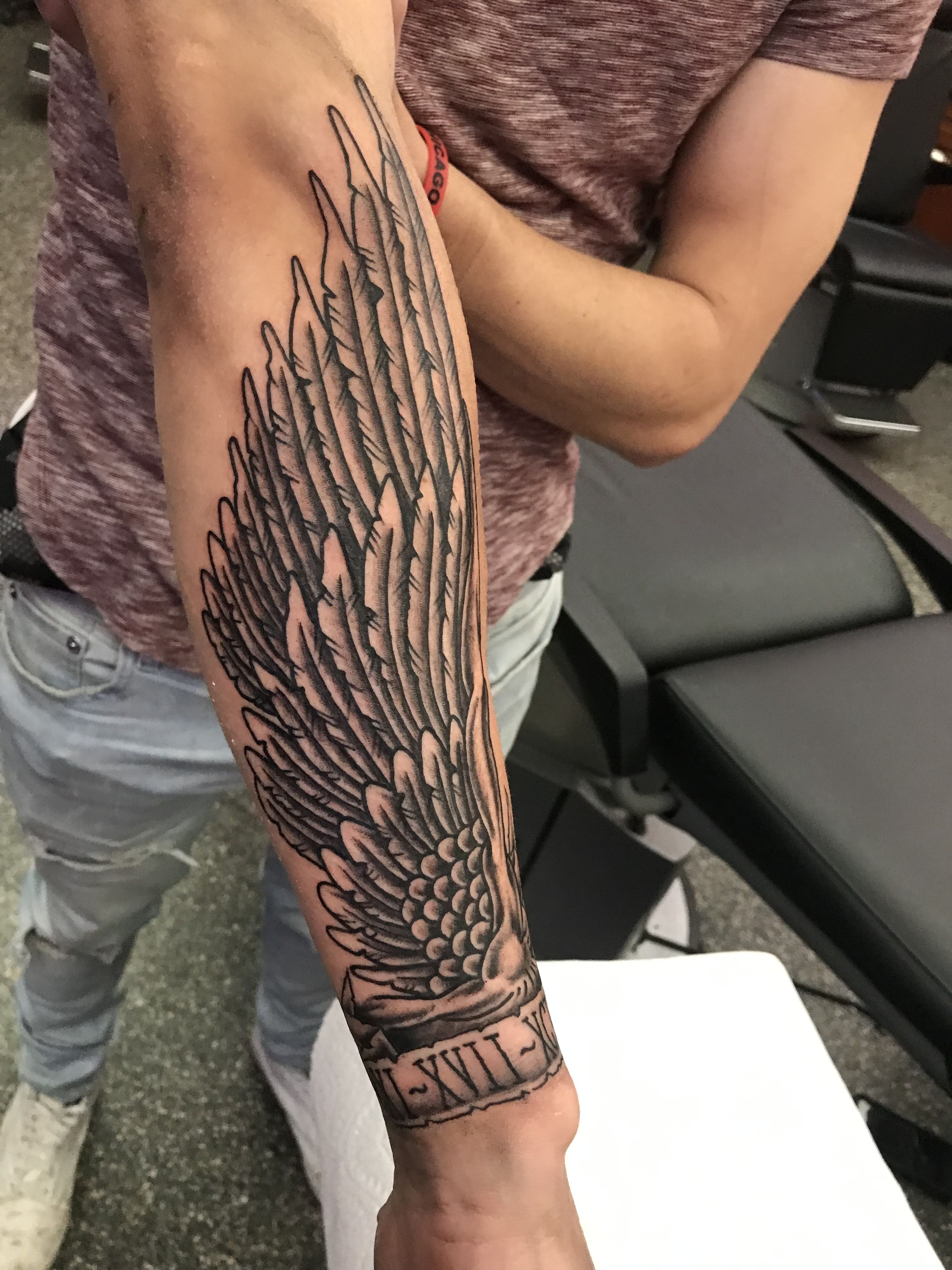 10 Tattoo Wings Designs To Enhance Forearm