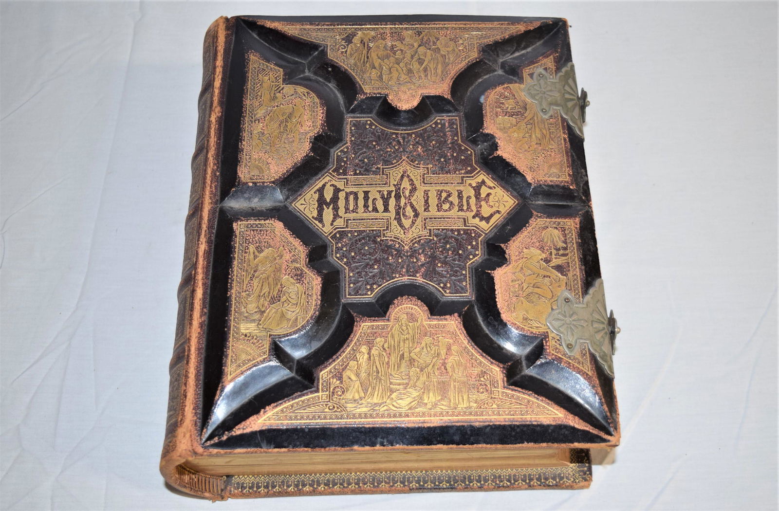 1885 Holy Bible