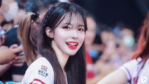 20230503 Rakuten Girls Le Dahye 20230503 Rakuten Girls Le Dahye