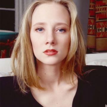 Anne Heche Nude
