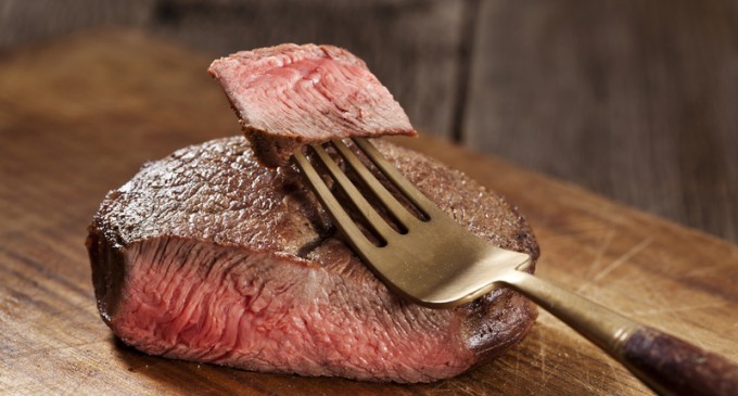 How To Tell If Your Steak Is Cooked Without A Thermometer Huffpost How To Tell If Your Steak Is Cooked Without A Thermometer Huffpost