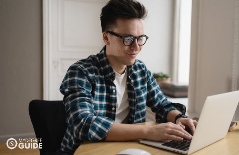 Intelligence Degree Online