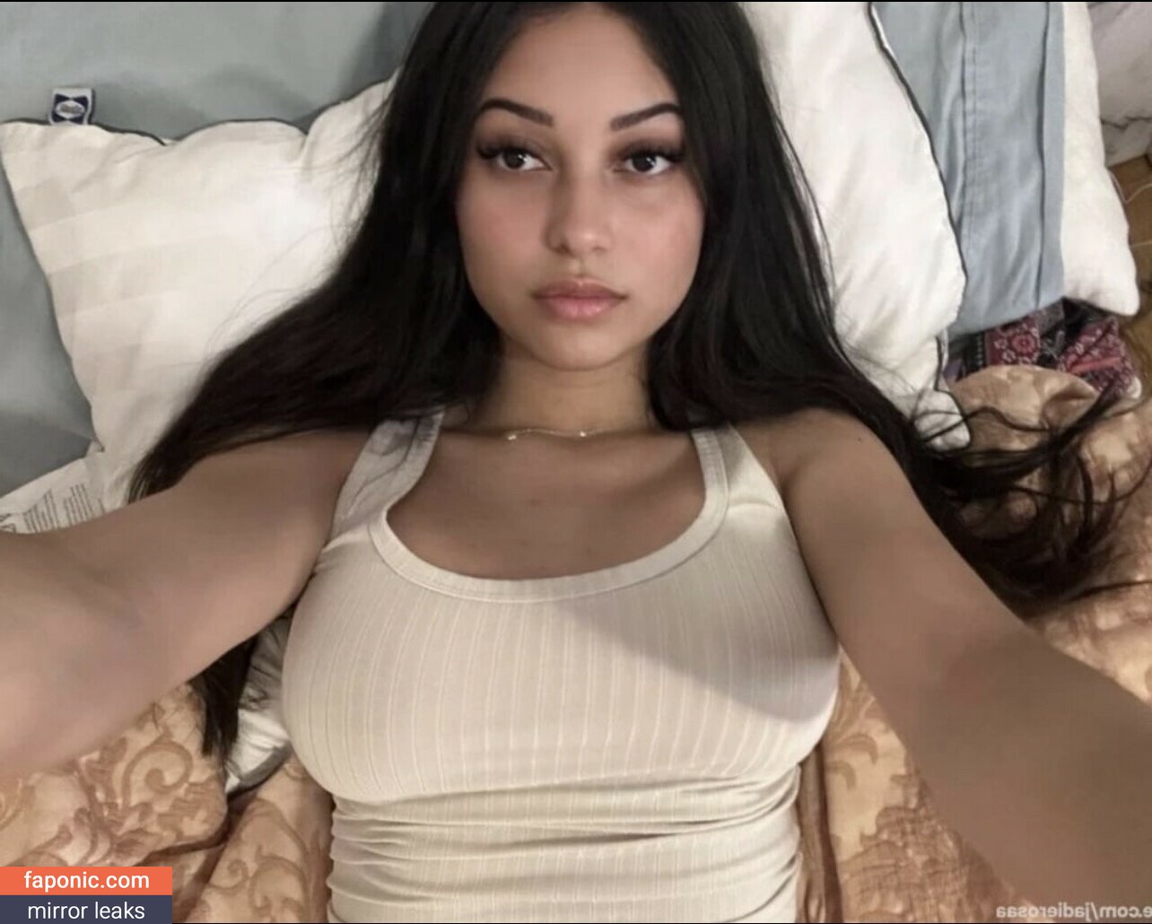 Jadeli Rosa Nude