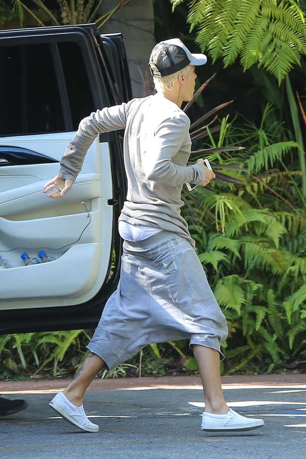 Justin Bieber Bora Bora: Secrets Of His Naked Getaway