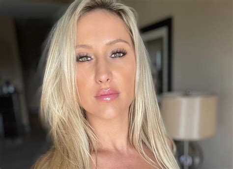 Kayla Moody Nude