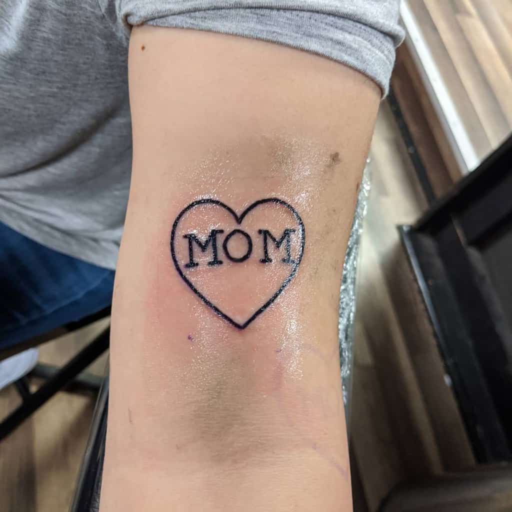 Minimal Simple Mom Heart Tattoo