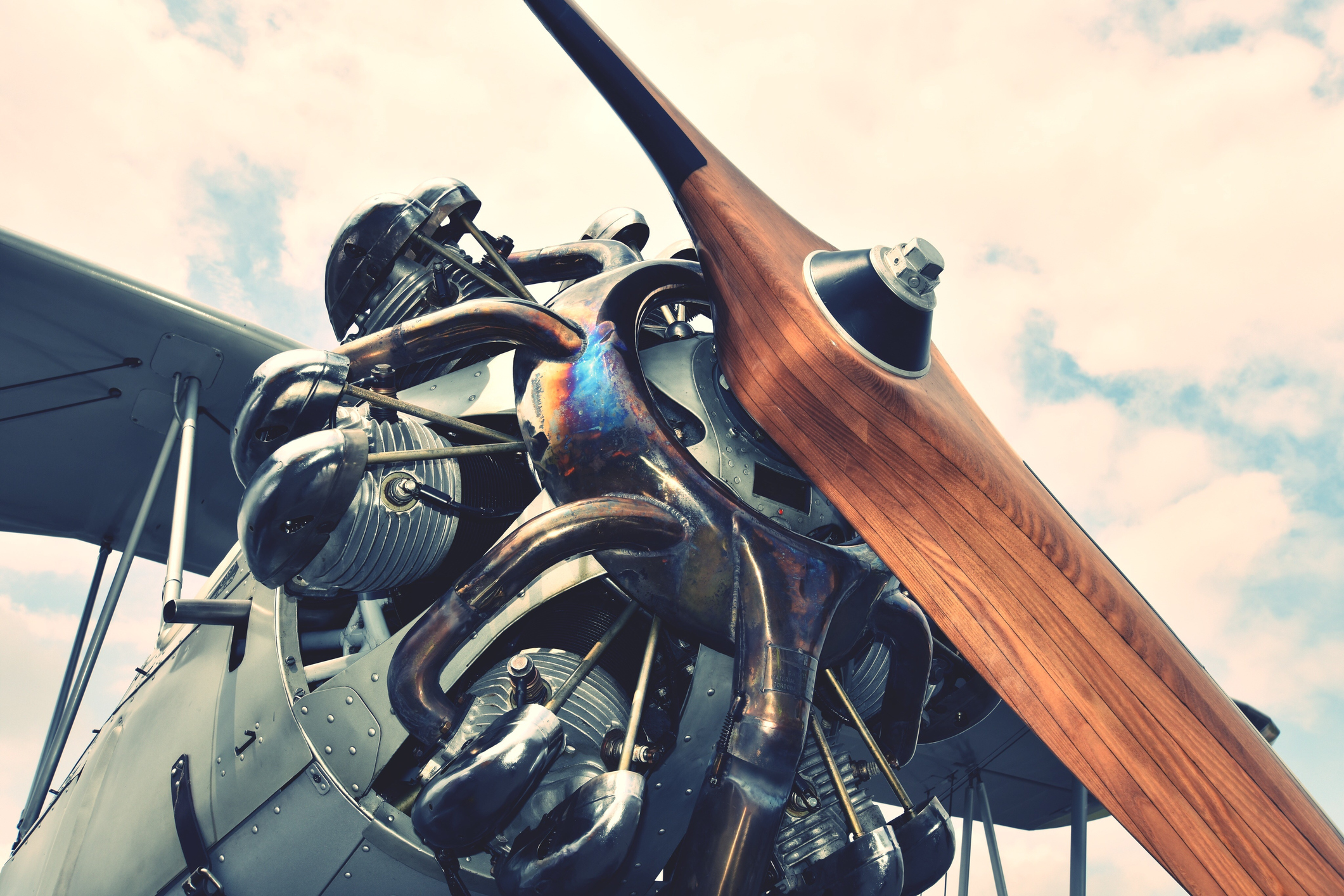 Oshkosh Ww2 Show: Explore Historic Aircraft