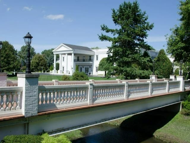 What Is Chateau Busche? Your Alsip Wedding Guide