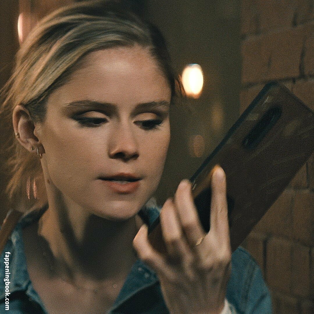 When Is Erin Moriarty Nude Safe? Get Facts